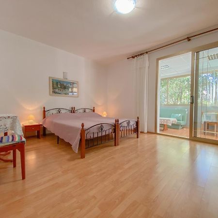 Beco Three Apartment Novigrad  ภายนอก รูปภาพ